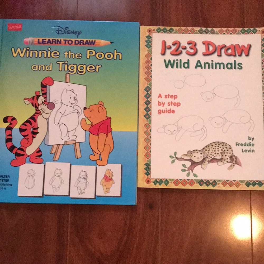 Disney Winnie the Pooh and Tigger Drawing Book and 123 Draw wild animals